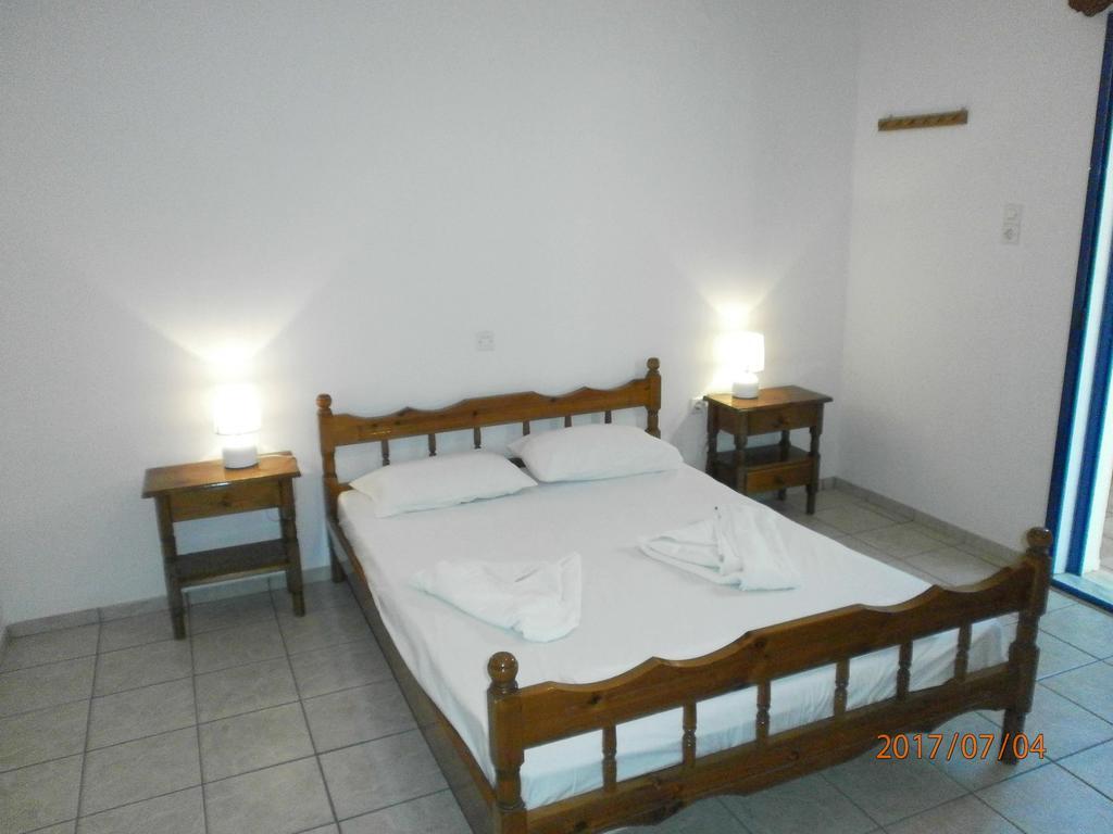 Fragokastello Star Apartment Frangokastello Екстериор снимка